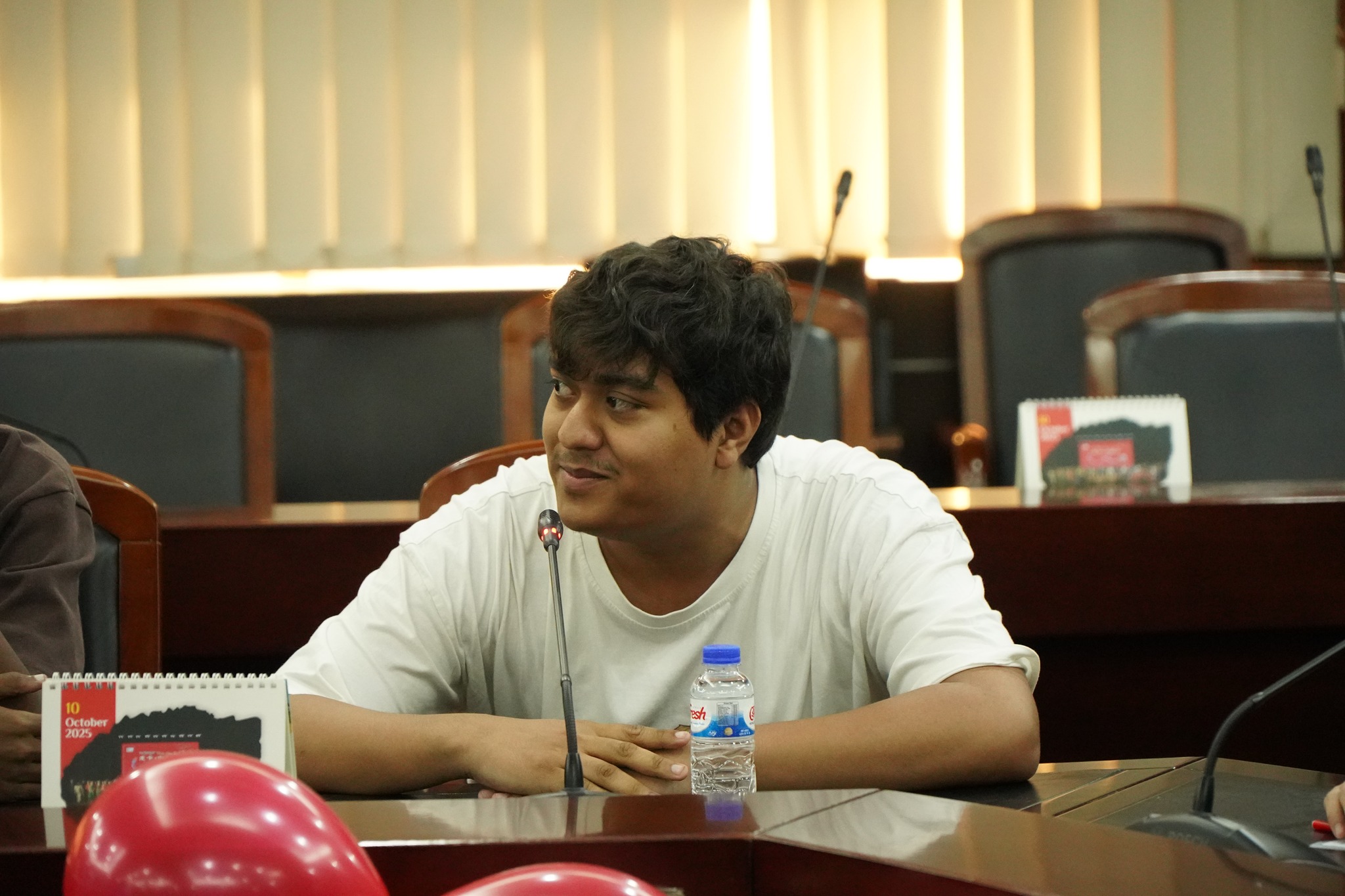 IS Orientation 25 28