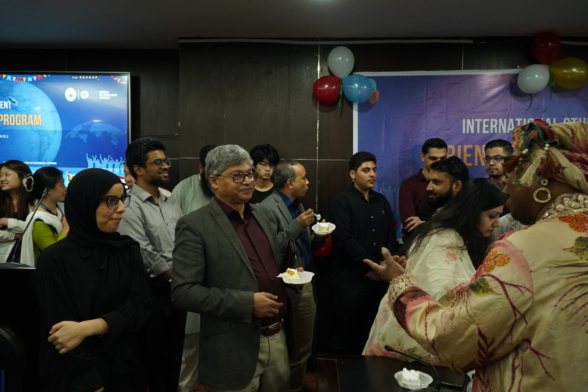 IS Orientation 25 33