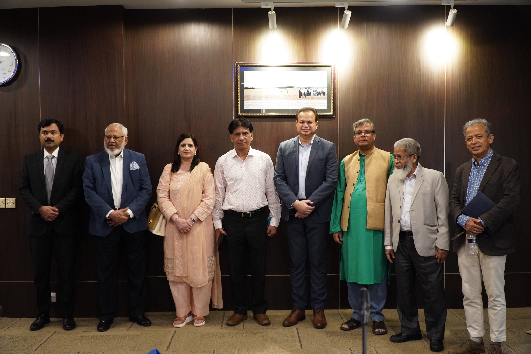 Allama Iqbal’s Concept of the Shaheen (Falcon) and Today’s Youth 9