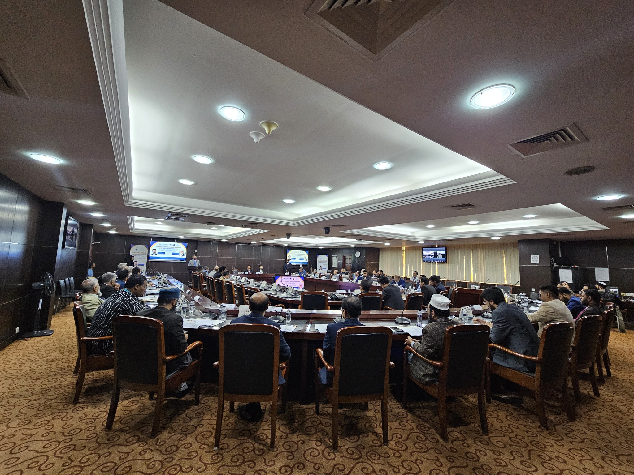 How to Achieve Higher Rankings for Universities (13)