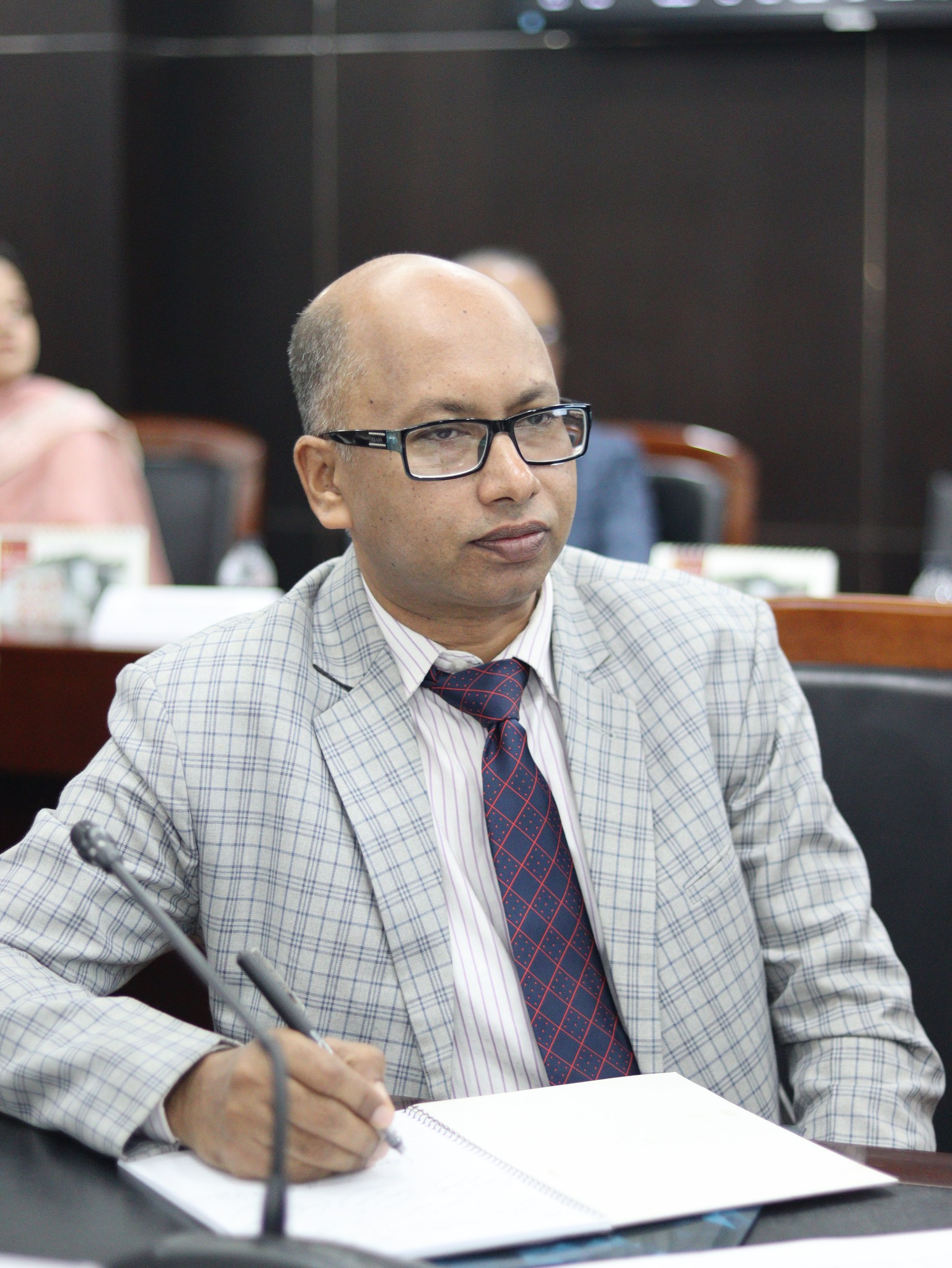 How to Achieve Higher Rankings for Universities (33)