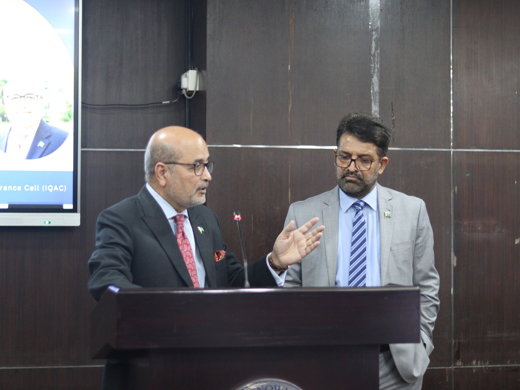 How to Achieve Higher Rankings for Universities (6)