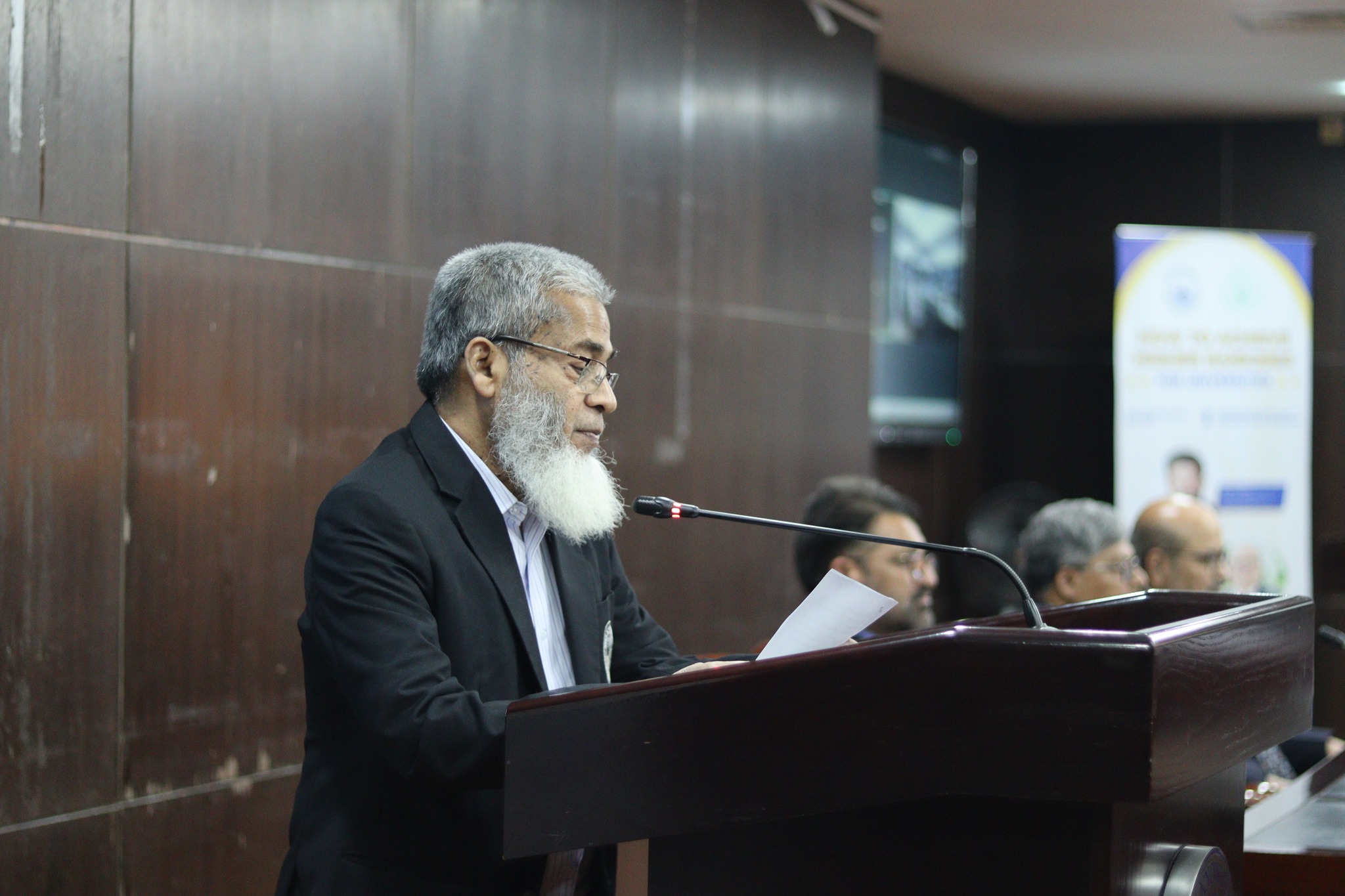 How to Achieve Higher Rankings for Universities (7)